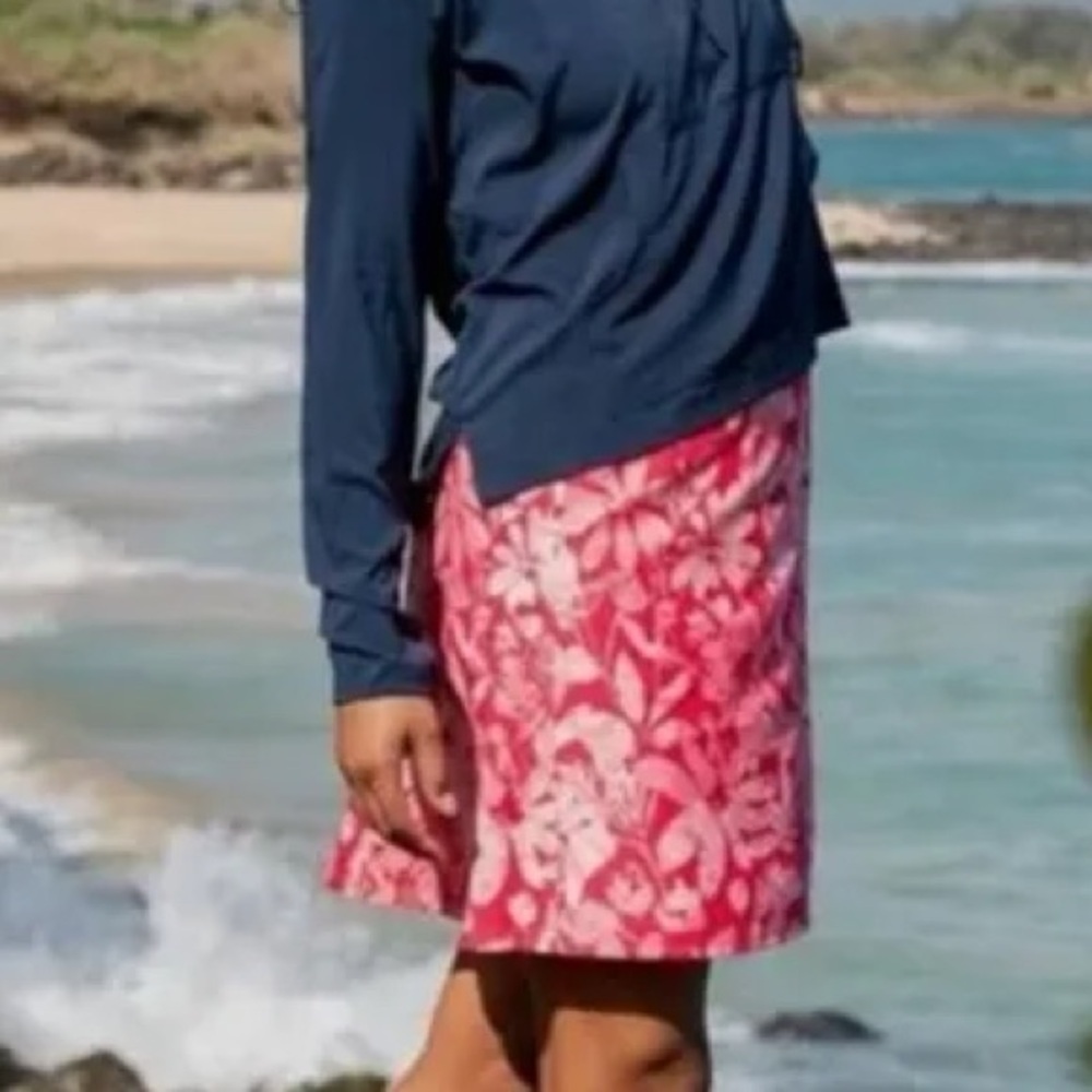 RipSkirt Hawaii Wrap Mini Skirt Pink Floral Camo Adjustable Excellent Size L